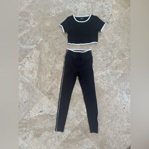 Black Two-Piece Ribbed Crop Top & High-Waist Leggings Set with White Trim